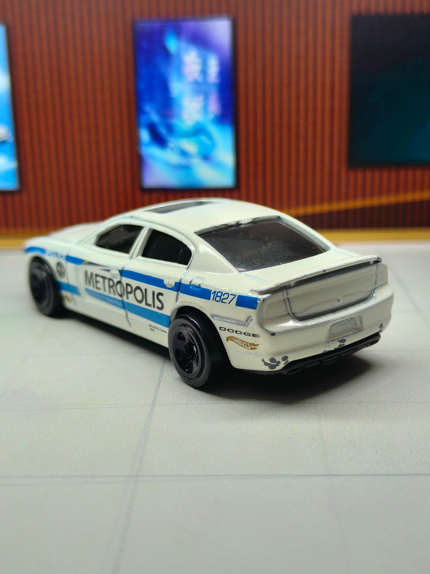 Hot Wheels Dodge Charger R/T (5 pack Batman)