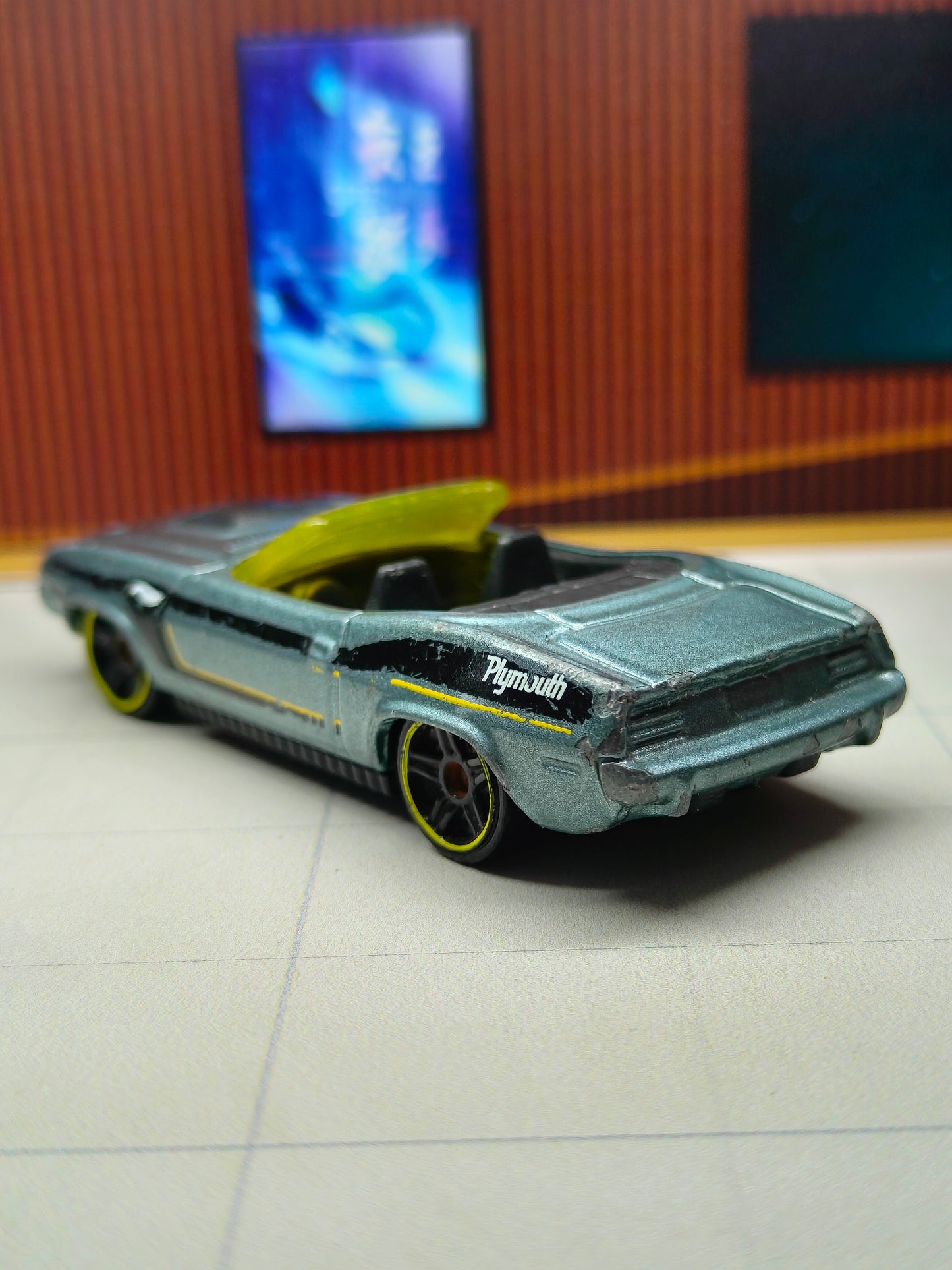Hot wheels '70 Plymouth Barracuda