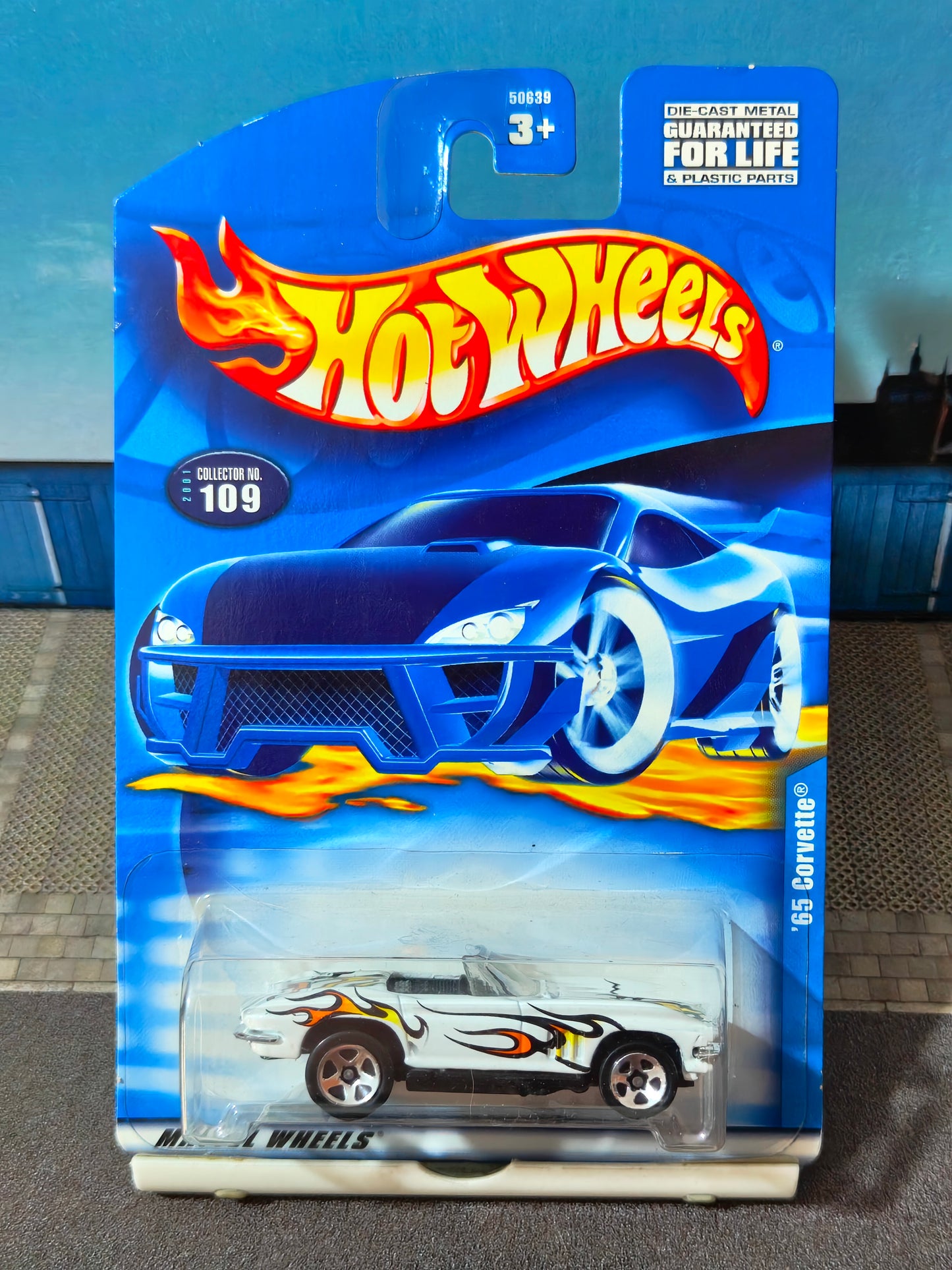Hot wheels '65 Corvette