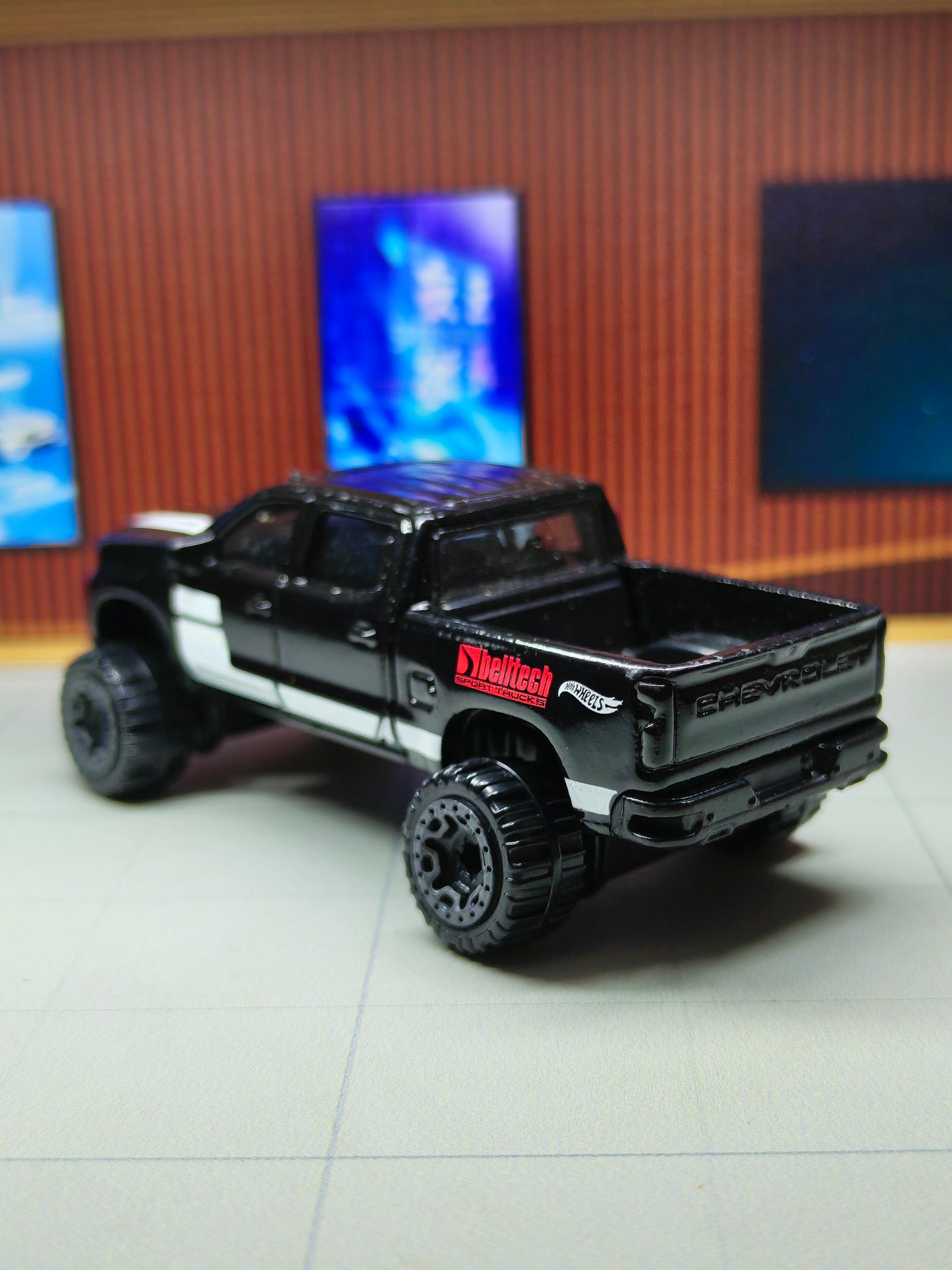 Hot wheels '19 Chevy Silverado
