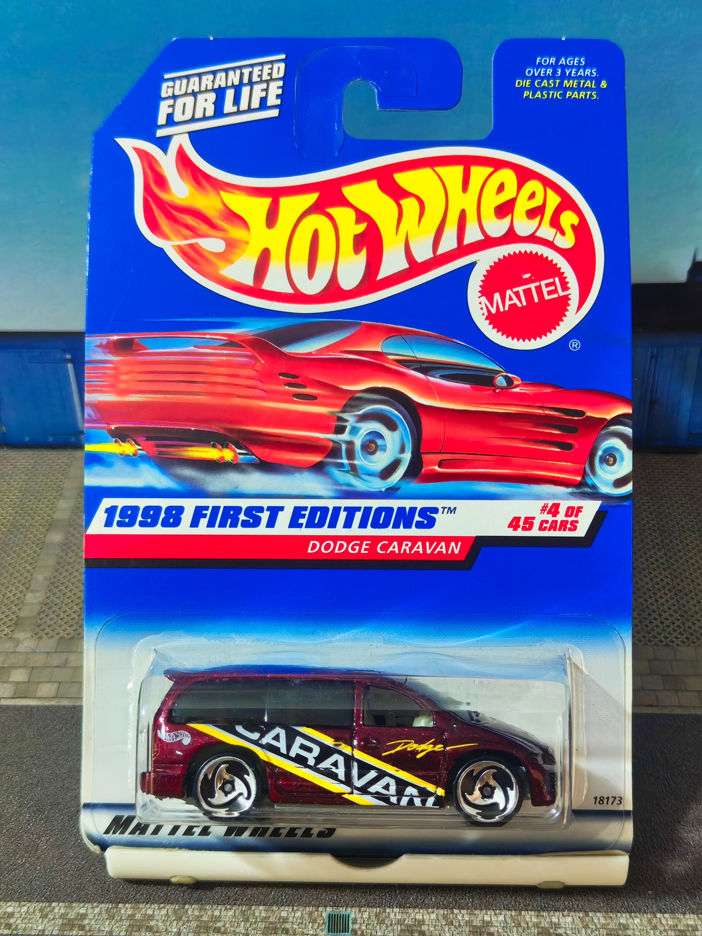 Hot wheels 1998 First Edition Dodge Caravan