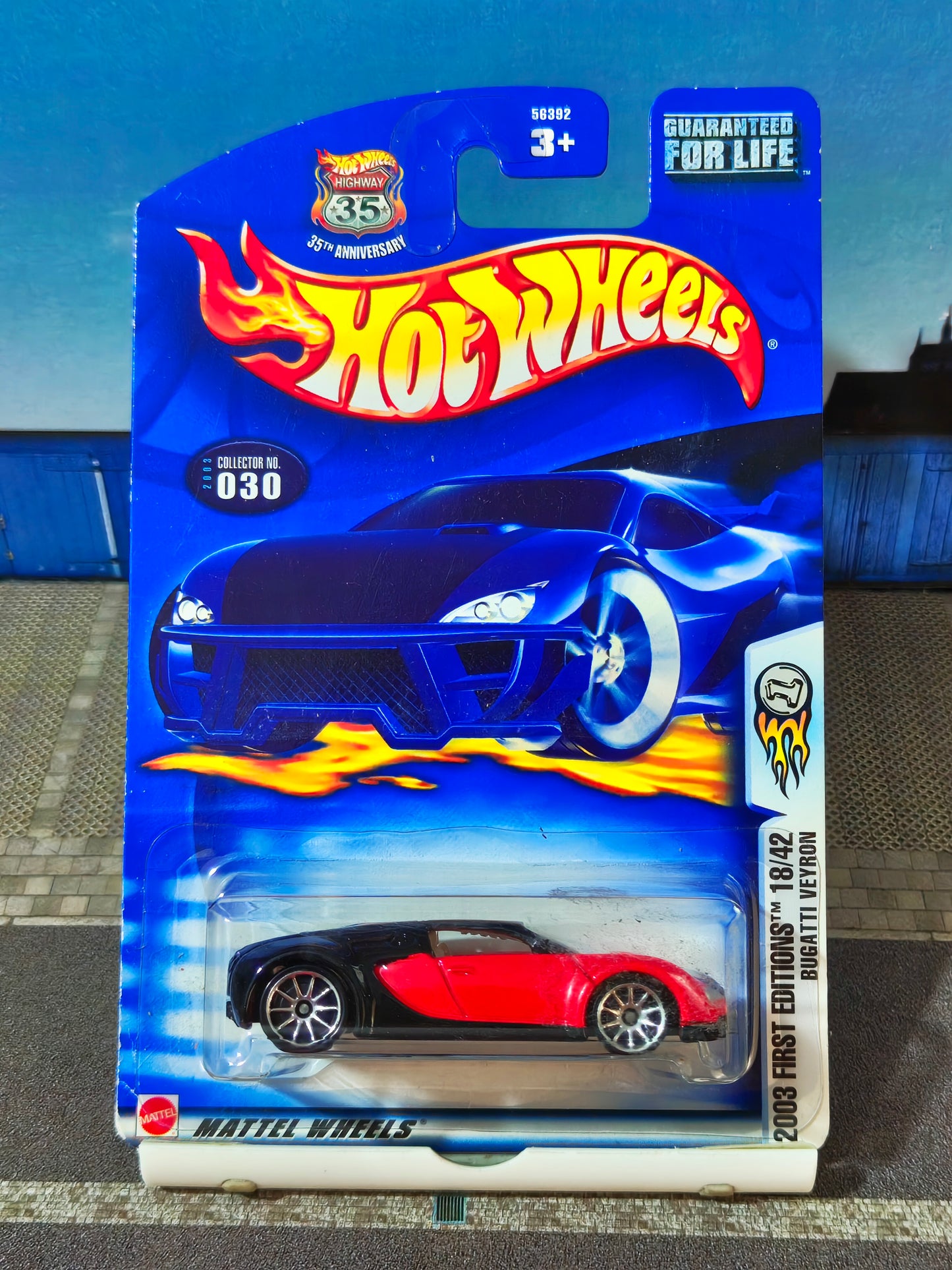 Hot wheels 2003 First Edition Bugatti Veyron