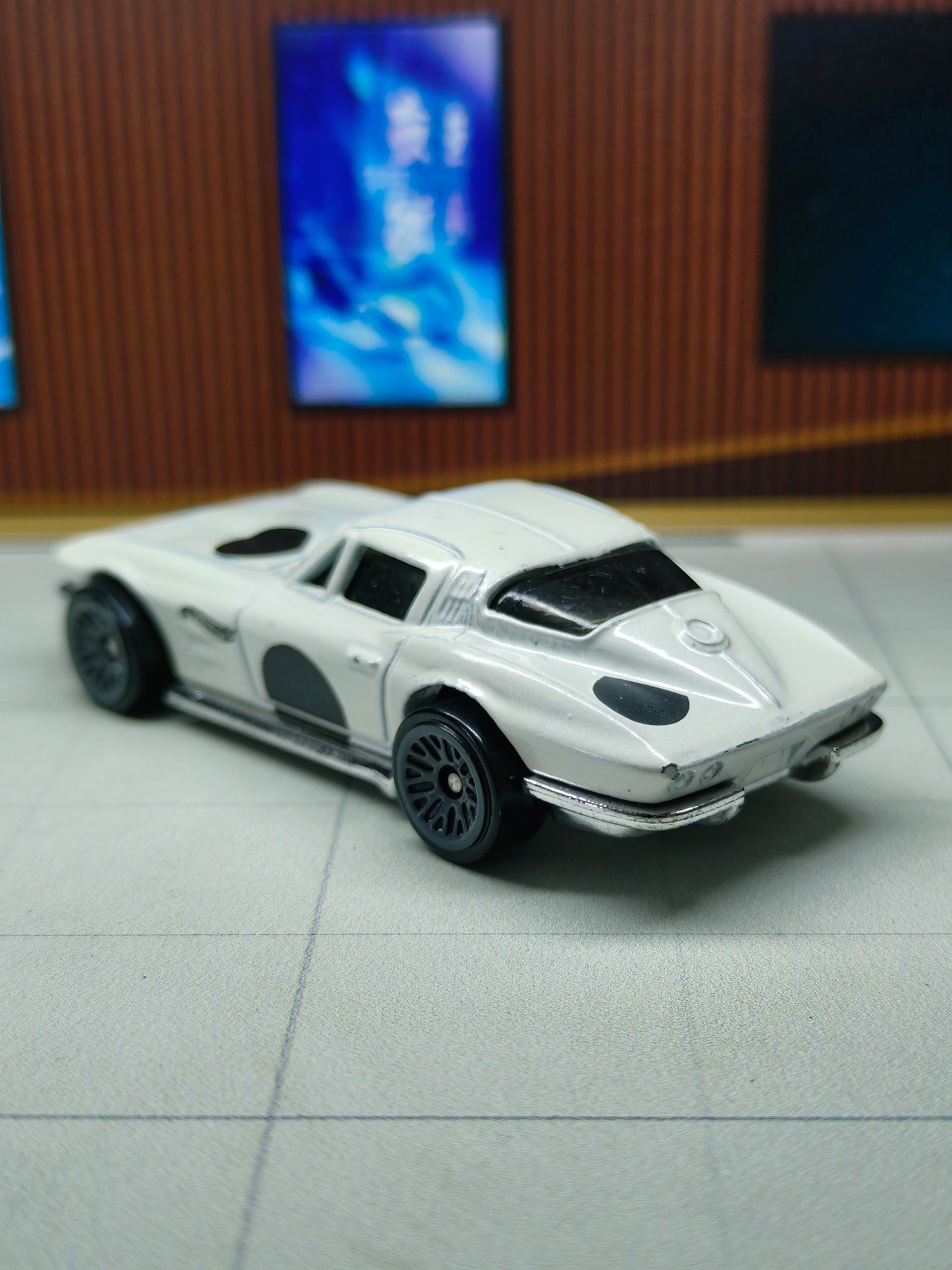 Hot wheels '64 Corvette Stin Ray