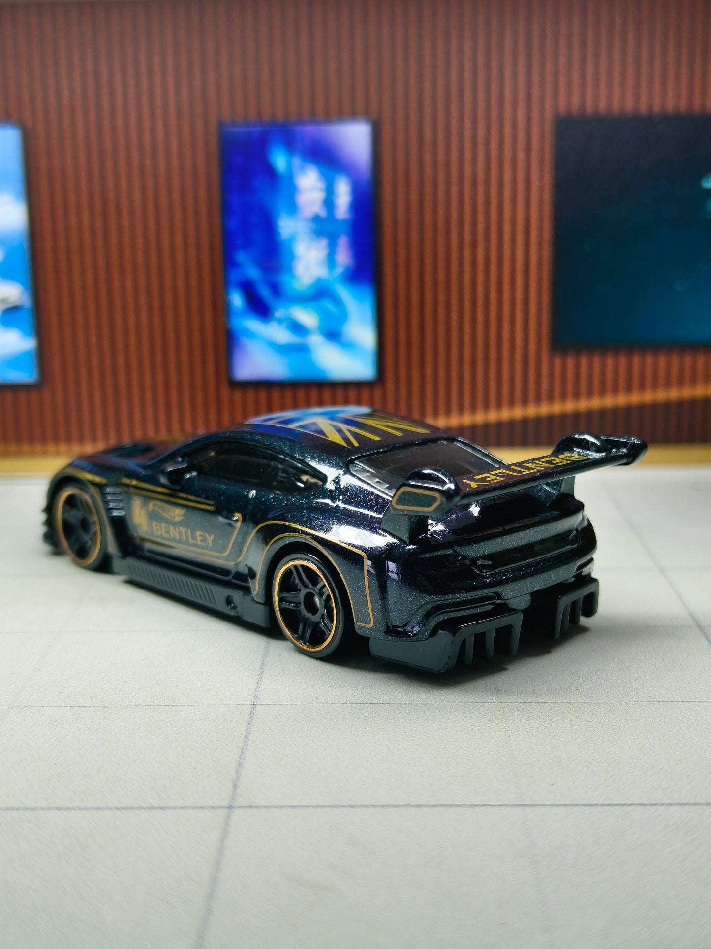 Hot wheels 2018 Bentley Continental GT3