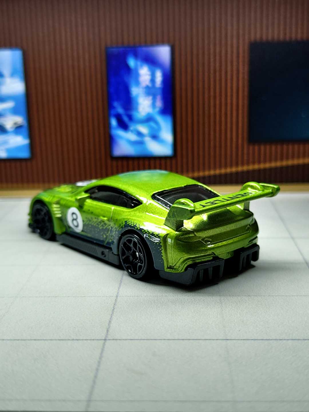 Hot wheels 2018 Bentley Continental GT3