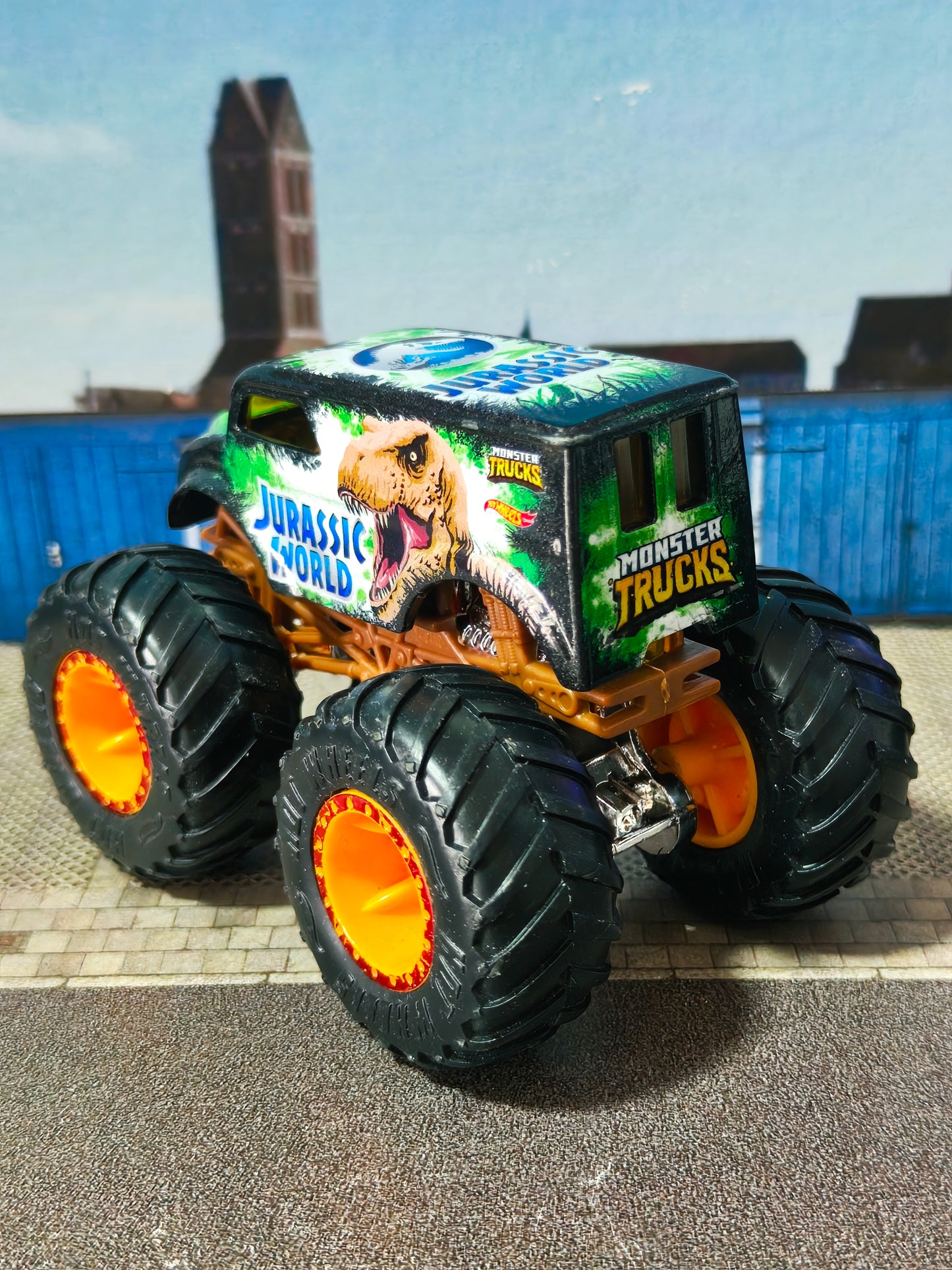 Hot wheels Monster Truck Jurassic World