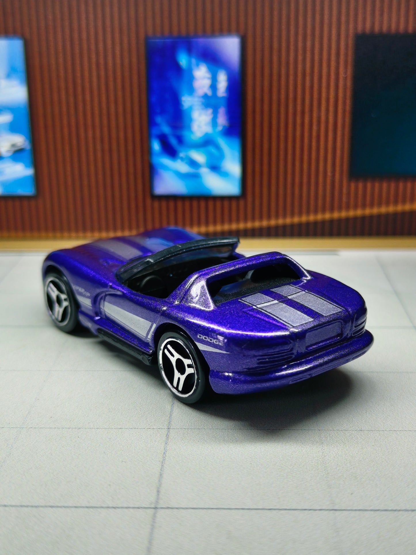 Hot wheels Dodge Viper RT/10
