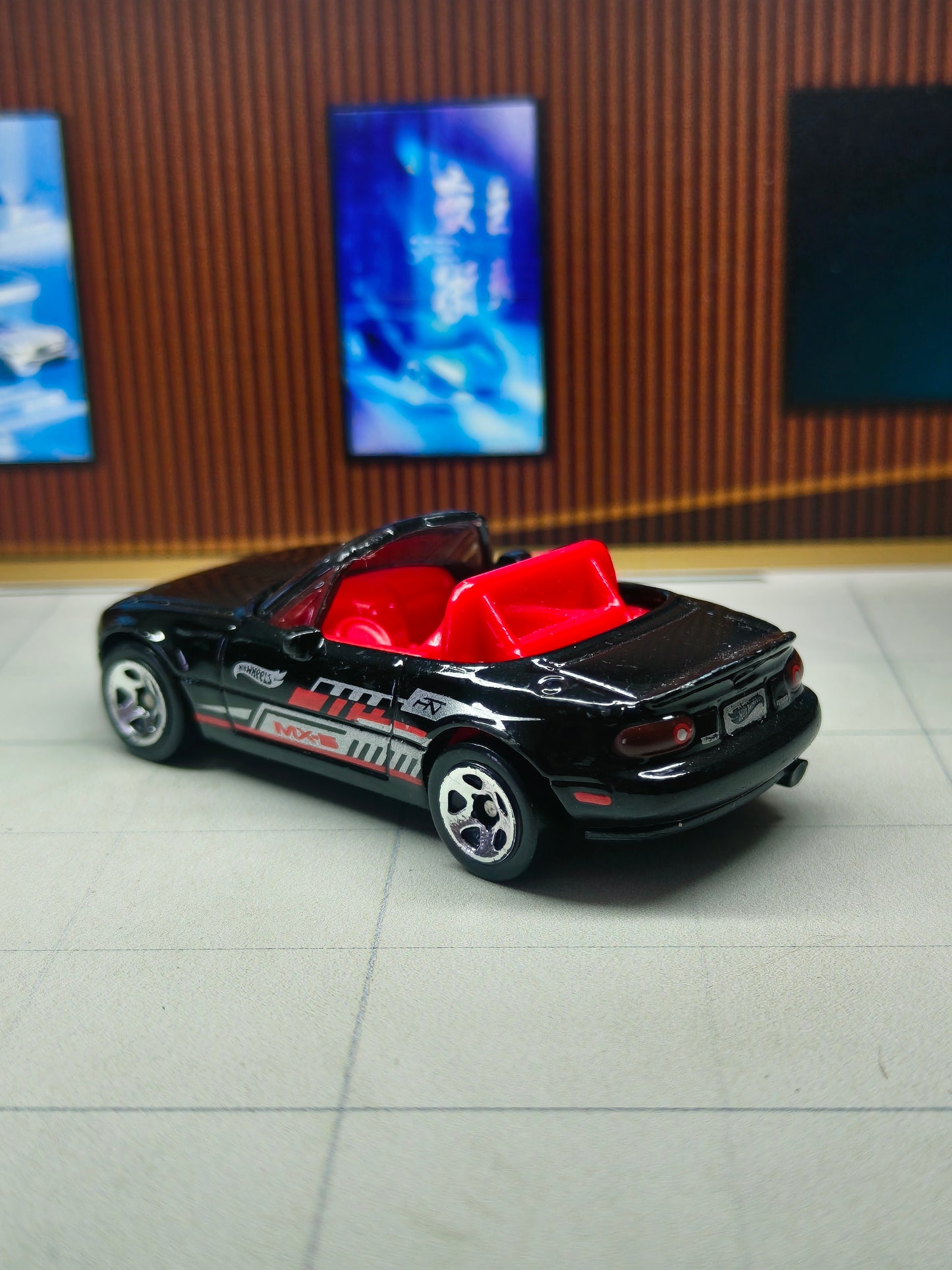 Hot wheels '91 Mazda MX-5 Miata