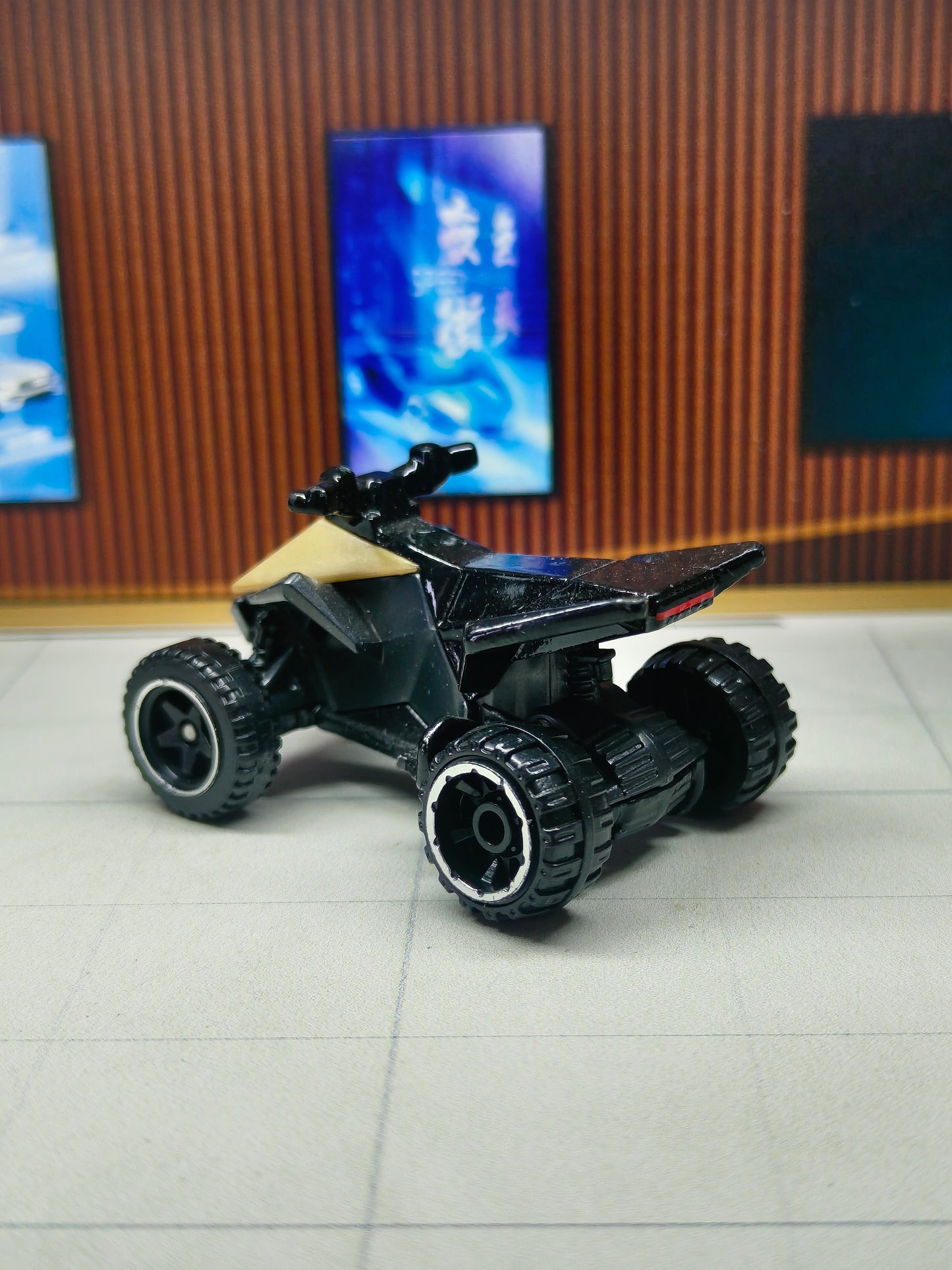 Hot wheels Tesla Cyberquad