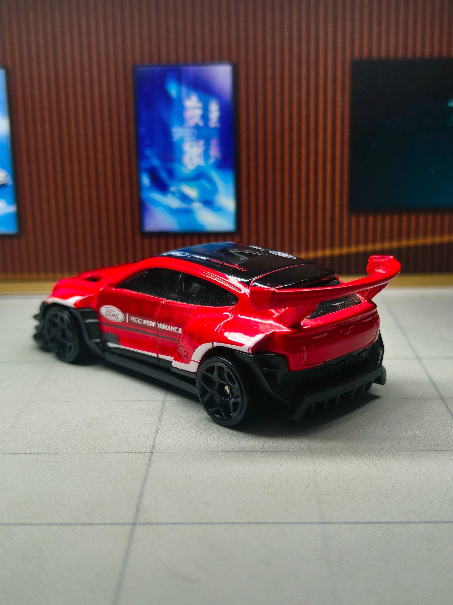 Hot wheels Ford Mustang Mach-E 1400