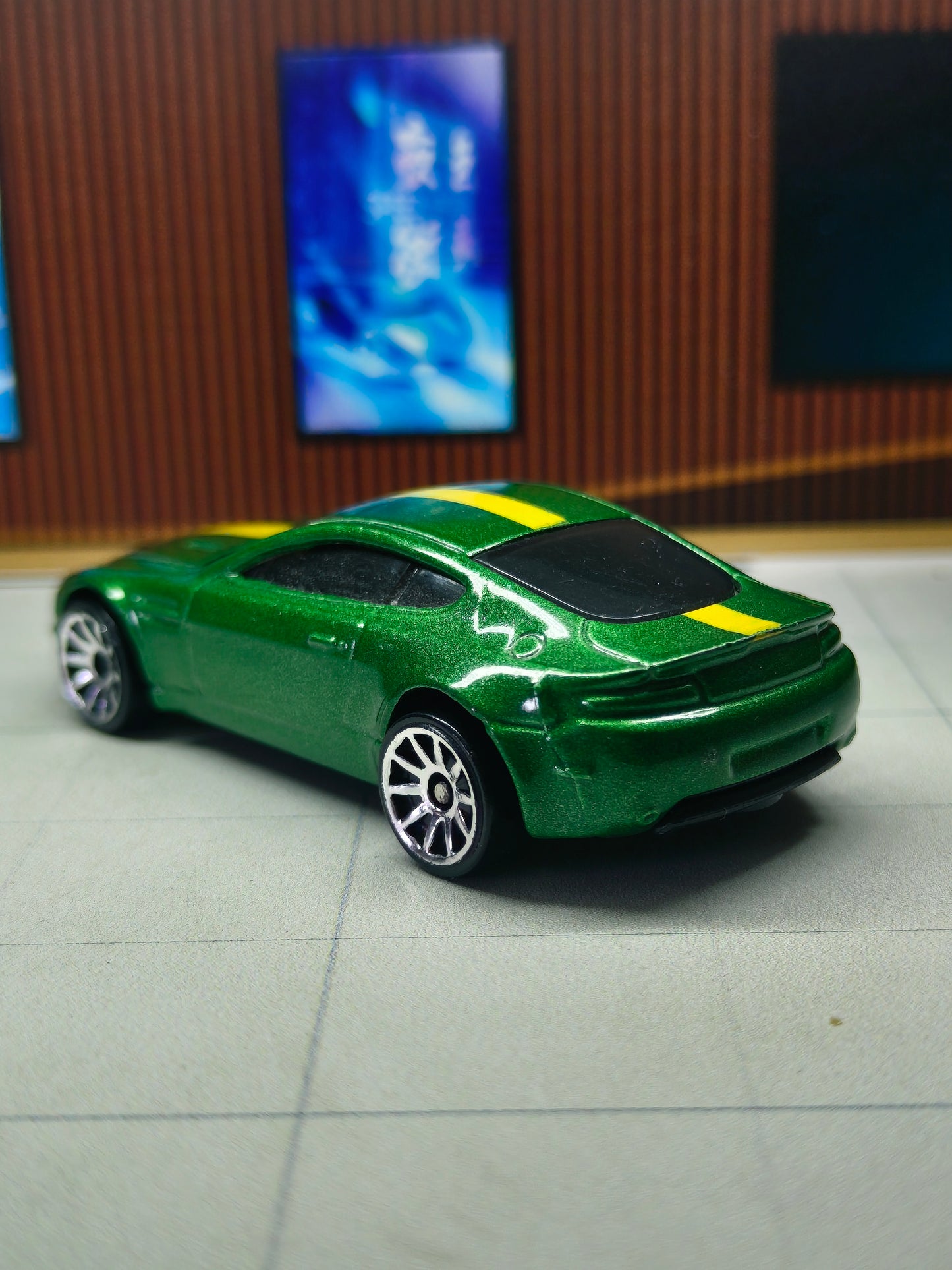 Hot wheels Aston Martin V8 Vantage