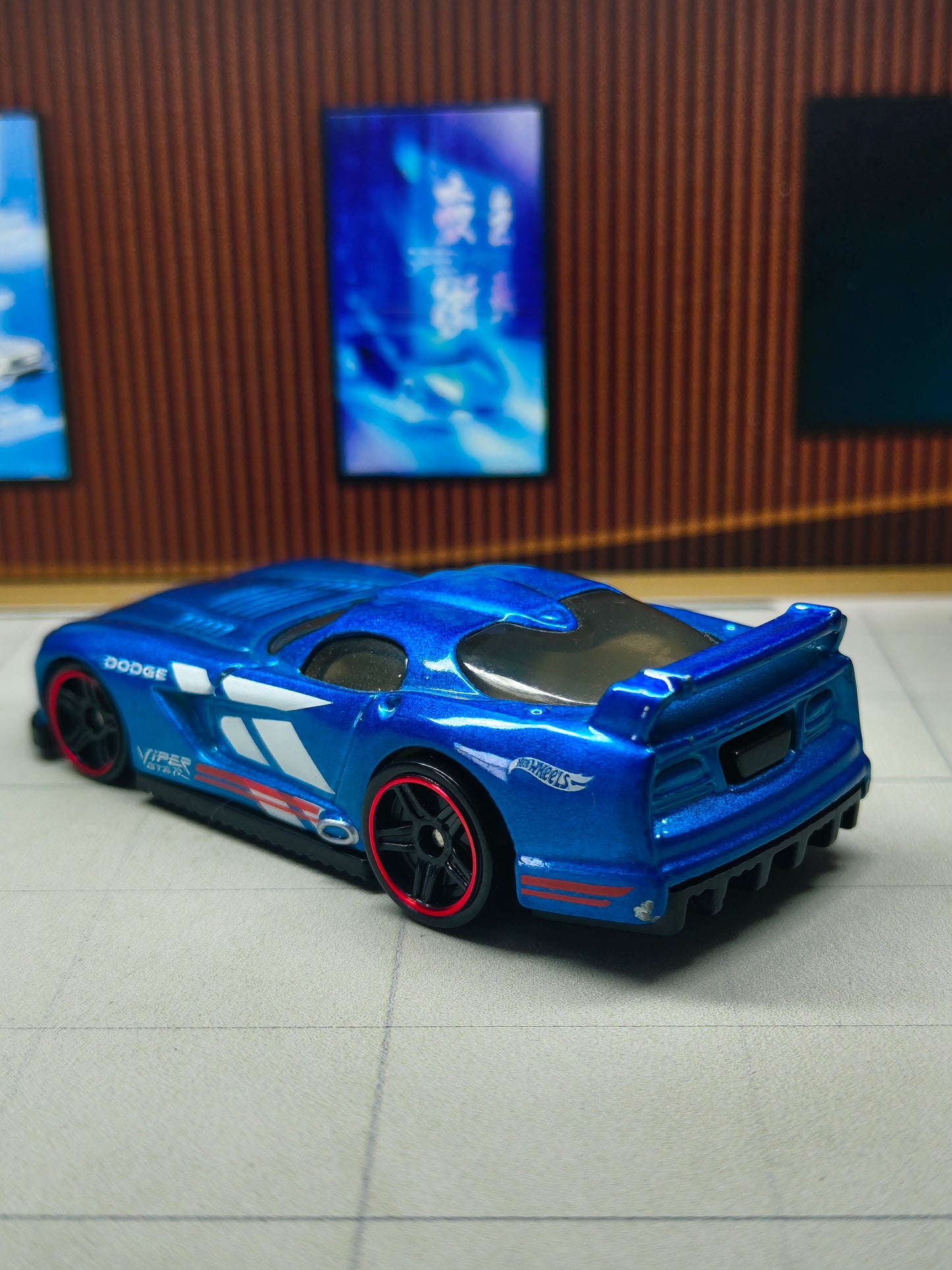 Hot wheels Dodge Viper GTS-R