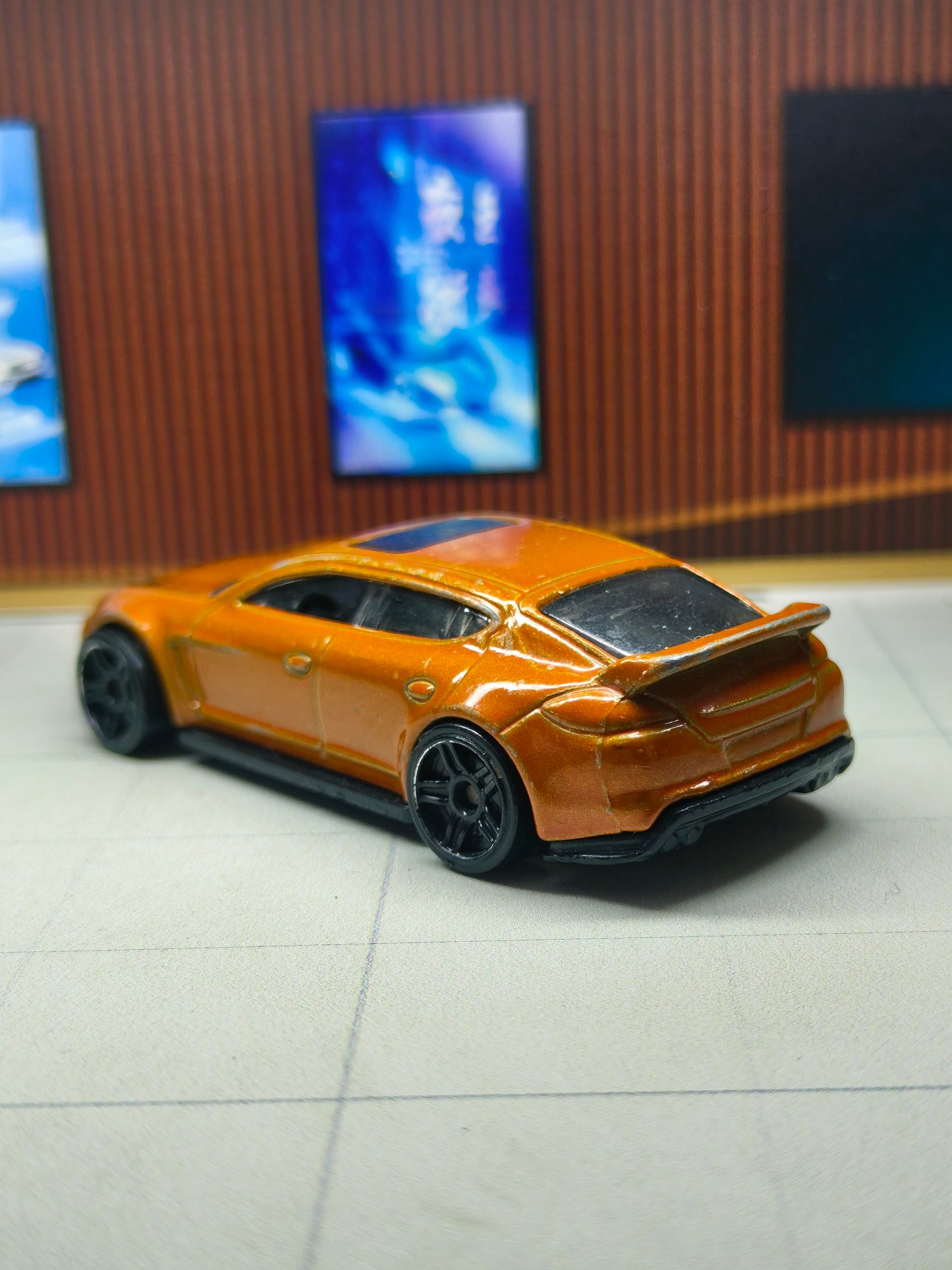 Hot Wheels Porsche Panamera Turbo S E-Hybrid