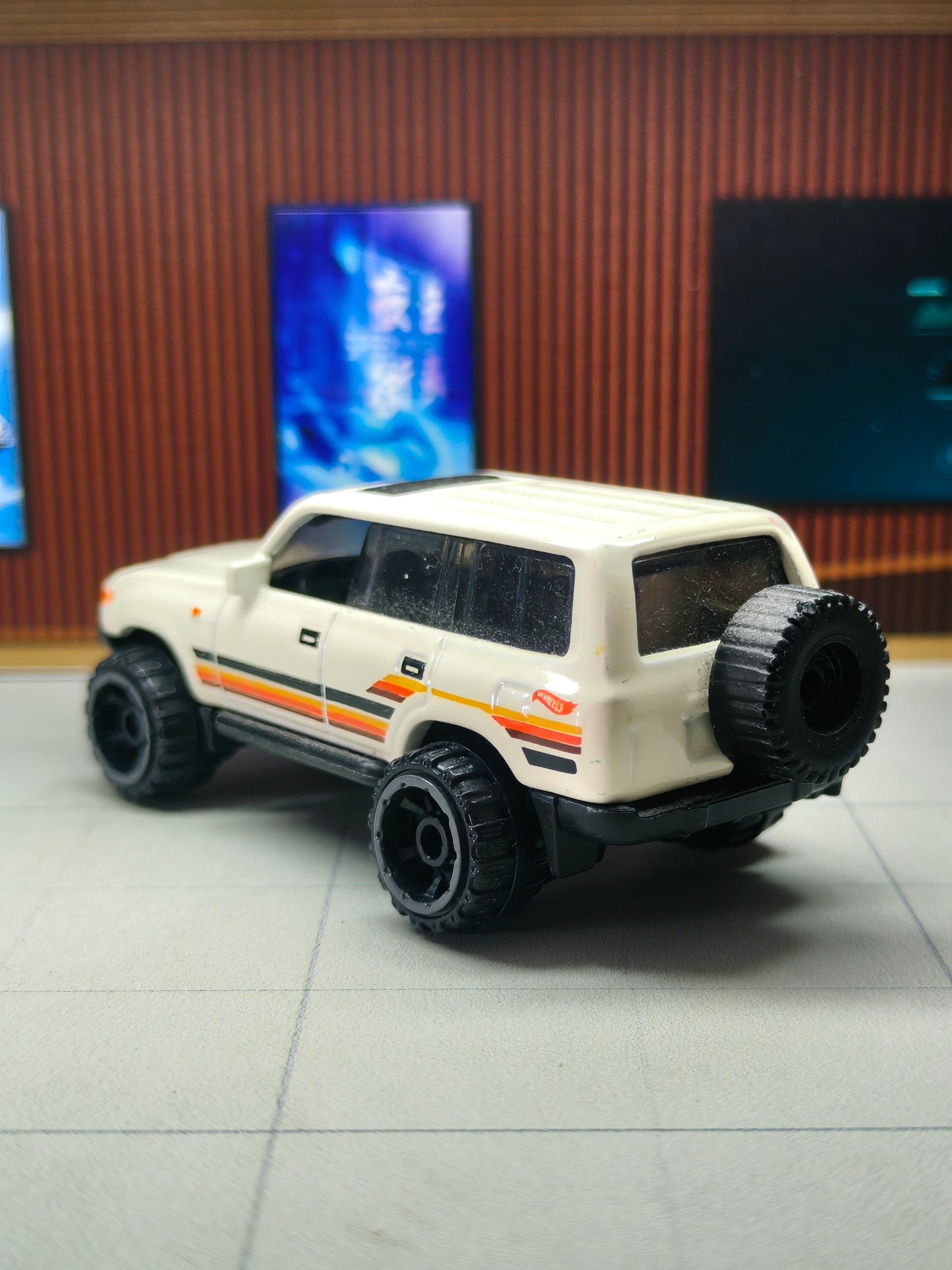 Hot wheels Toyota Land Cruiser 80