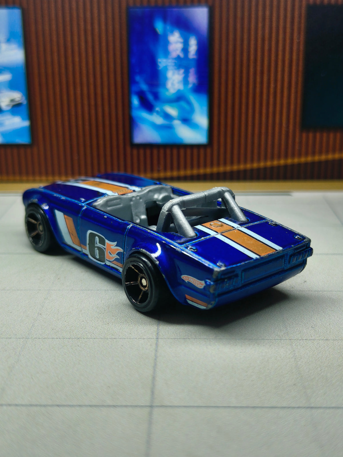Hot wheels Triumph TR6