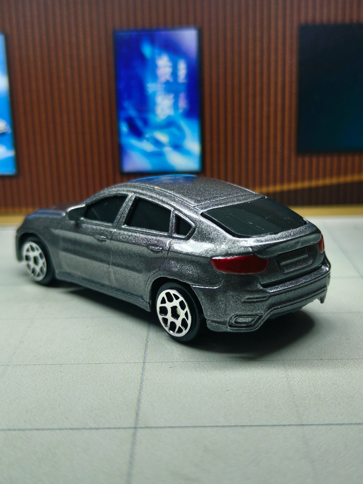 RMZ City BMW X6
