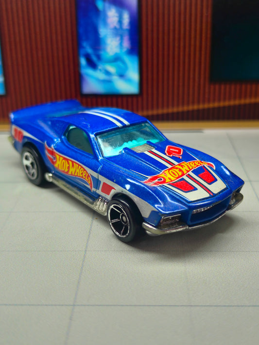 Hot wheels BLVD Bruiser