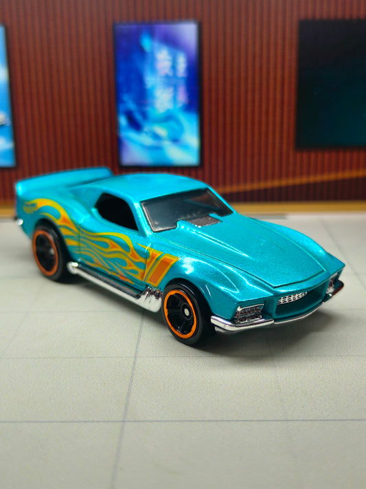 Hot wheels BLVD Bruiser