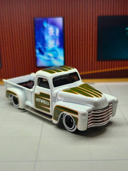 Hot wheels '52 Chevy