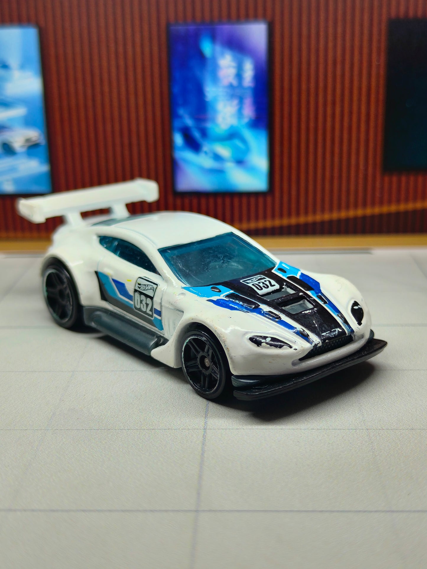 Hot wheels Aston Martin Vantage GT3
