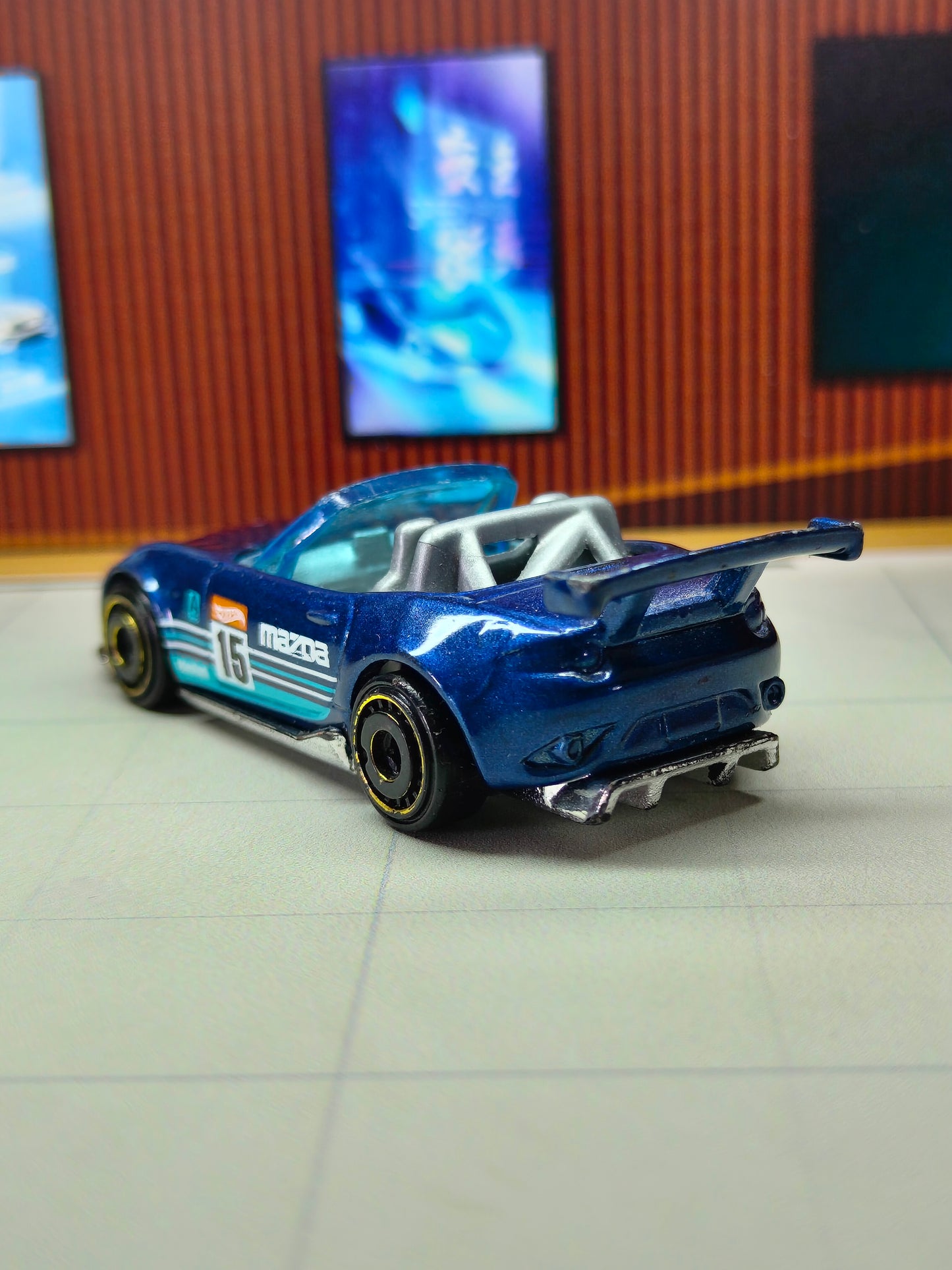 Hot Wheels '15 Mazda MX-5 Miata