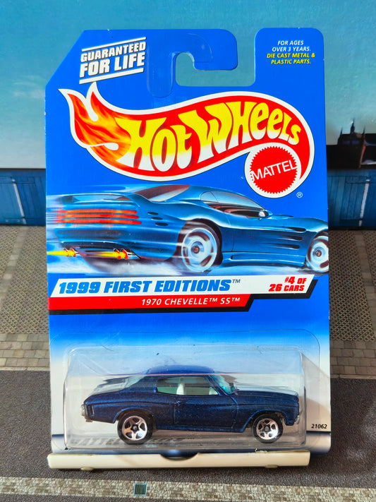 Hot wheels 1999 First Edition 1970 Chevelle SS