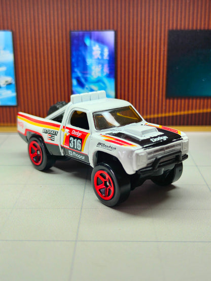 Hot Wheels '87 Dodge D100