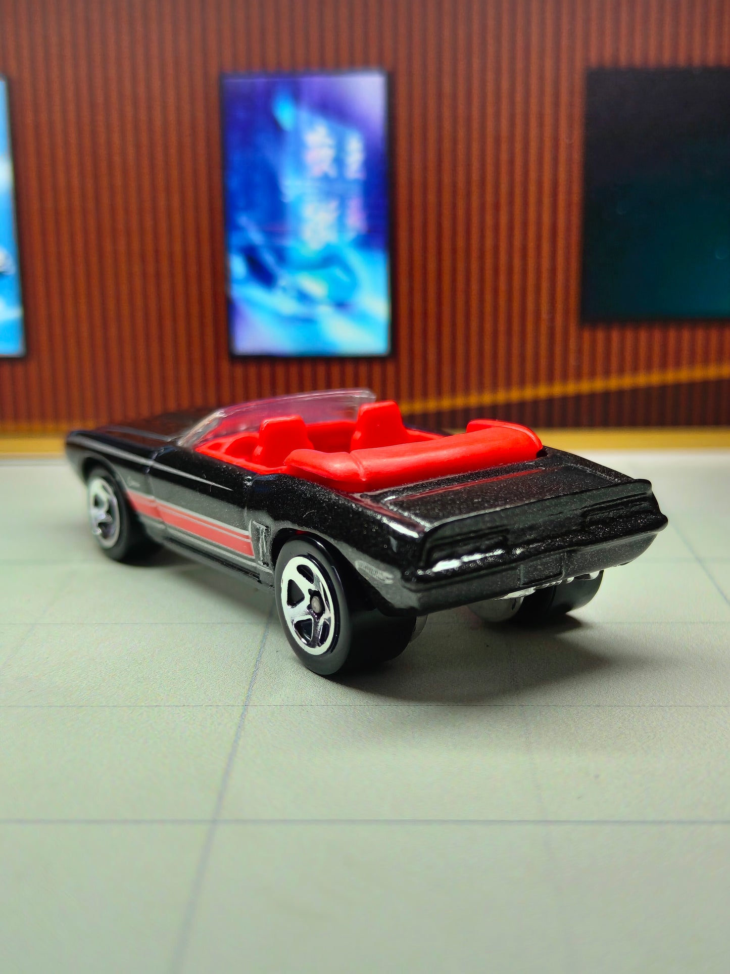 Hot wheels '69 Camaro Convertible