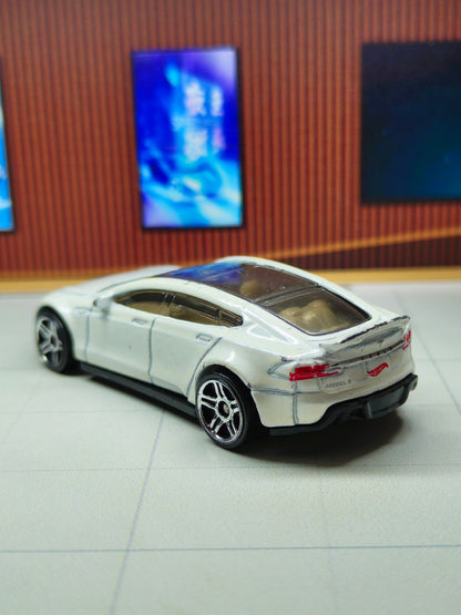 Hot wheels Tesla Model S