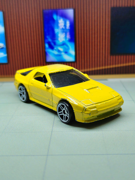 Hot wheels '89 Mazda Savanna RX-7 FC3S