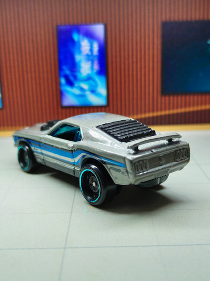 Hot wheels '70 Ford Mustang Mach 1
