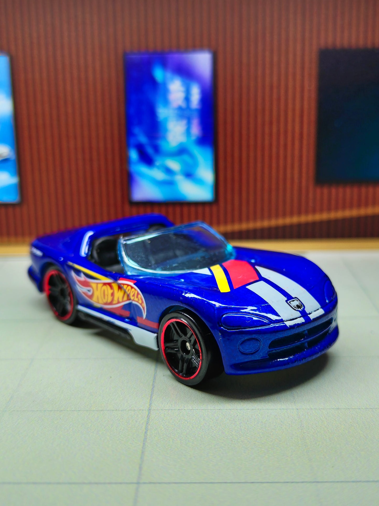 Hot wheels Dodge Viper RT/10