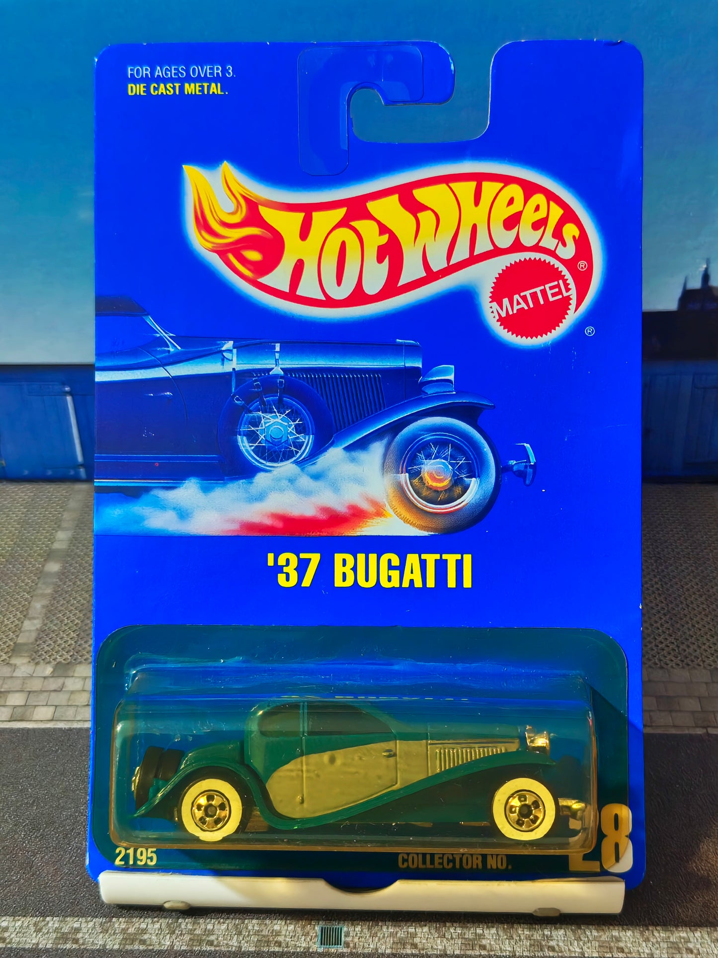 Hot wheels '37 Bugatti