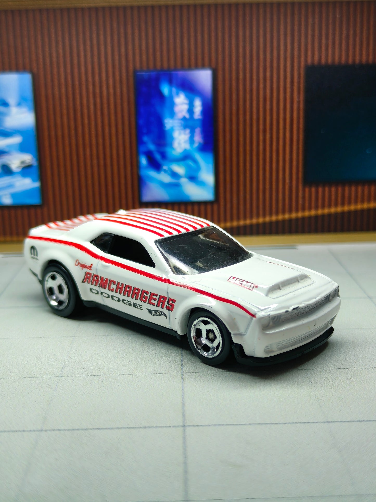Hot wheels '18 Dodge Challenger SRT Demon