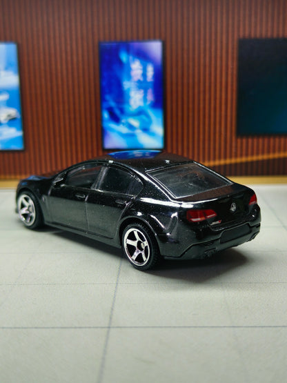 Matchbox Holden VF Commodore SSV