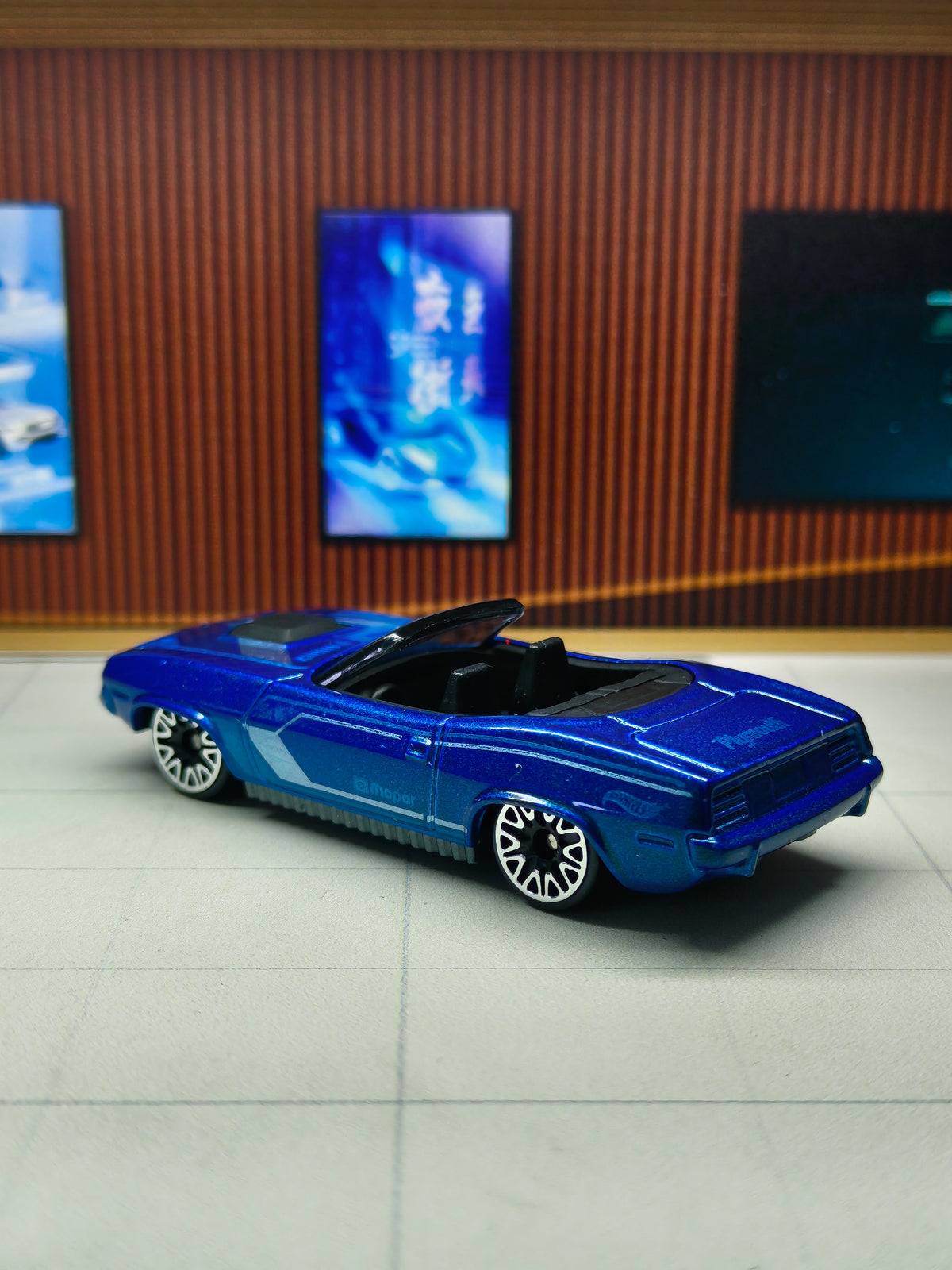 Hot wheels '70 Plymouth Barracuda