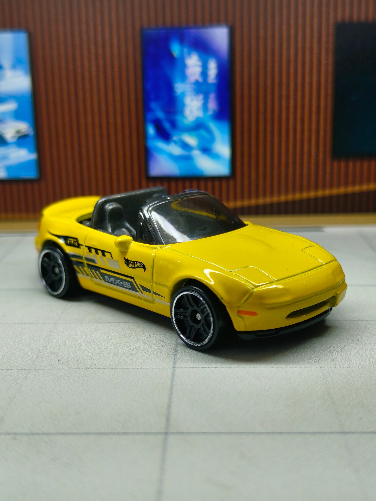 Hot wheels '91 Mazda MX-5 Miata