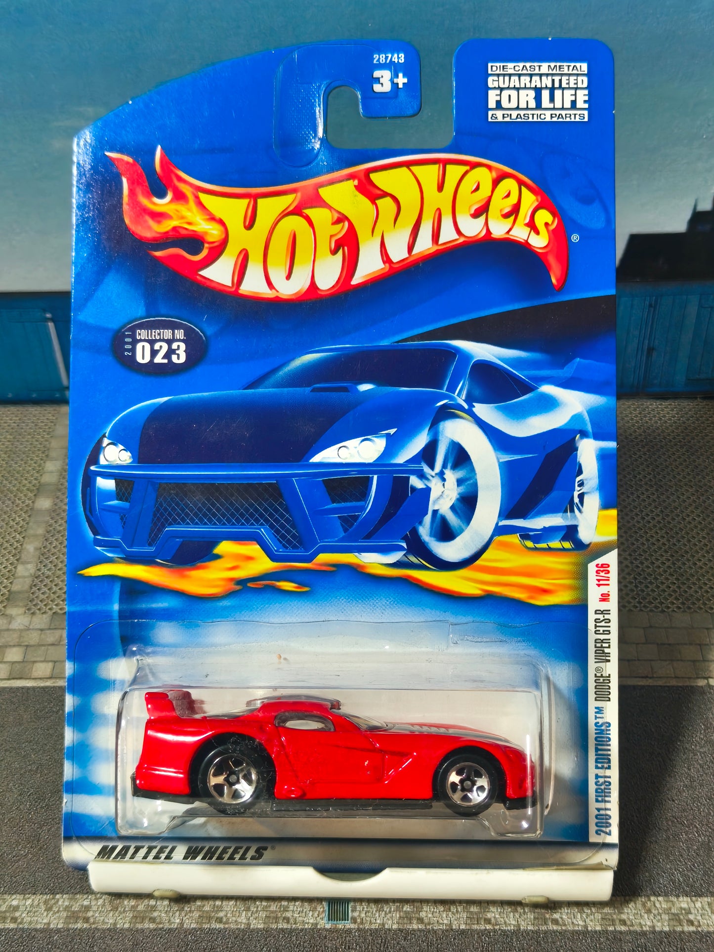 Hot wheels 2001 First Edition Dodge Viper GTS-R