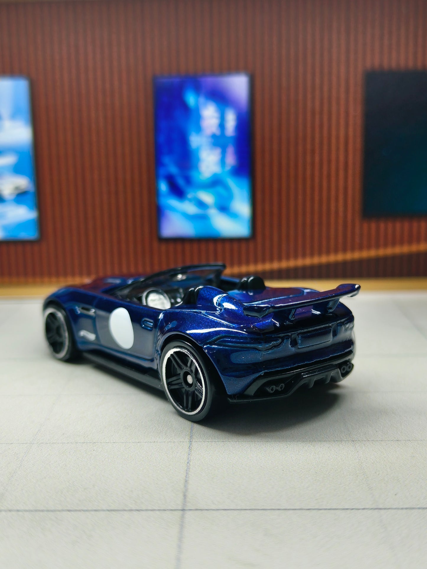Hot wheels '15 Jaguar F-Type Project 7