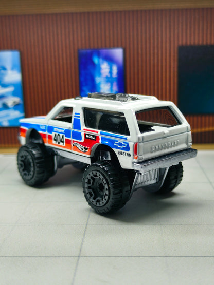 Hot wheels Chevy Blazer 4X4