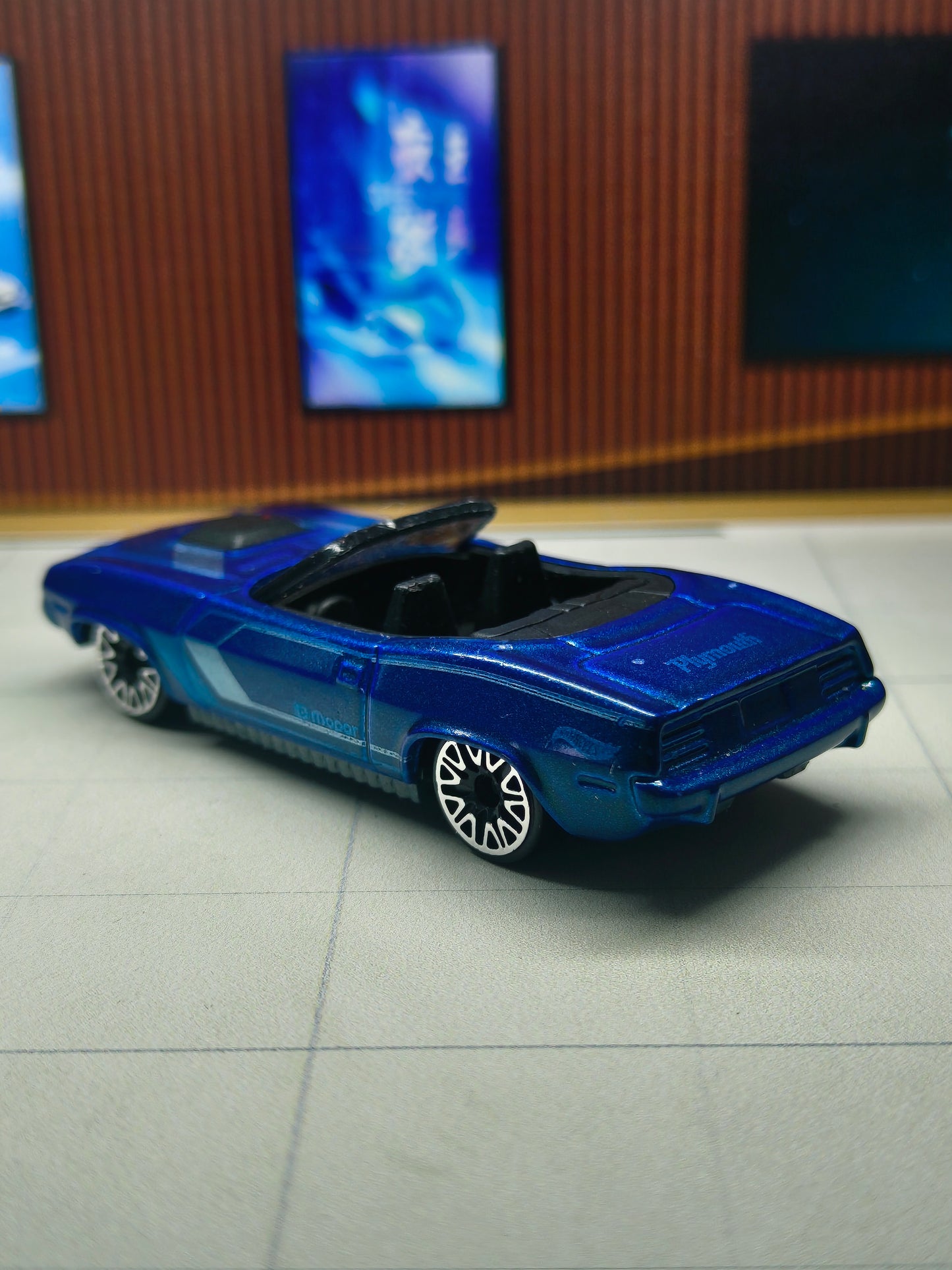 Hot wheels '70 Plymouth Barracuda