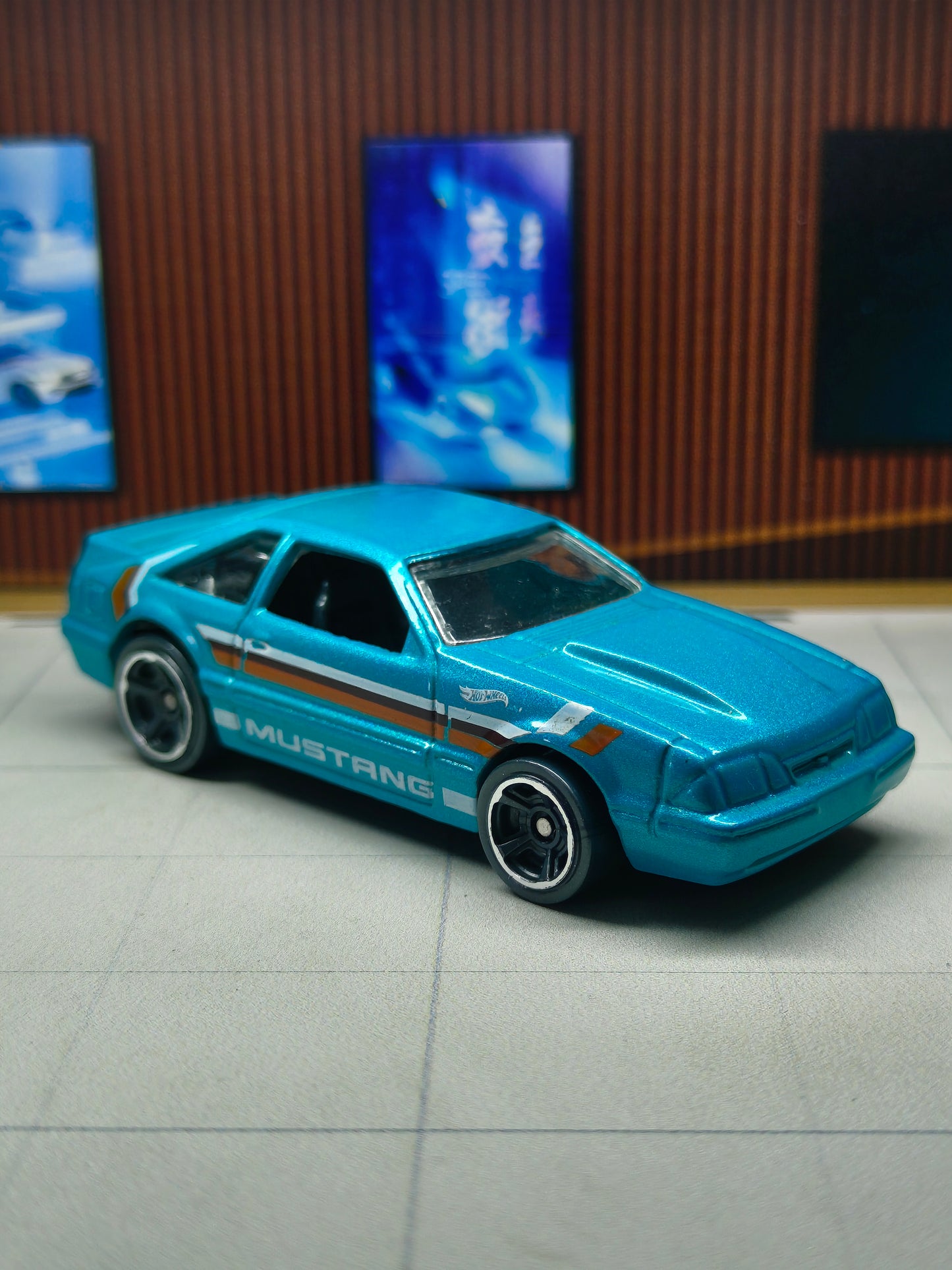 Hot wheels '92 Ford Mustang