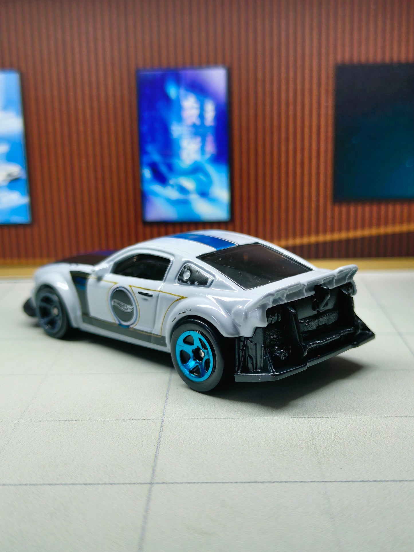 Hot wheels 2005 Ford Mustang