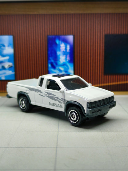 Matchbox '95 Nissan Hardbody (D21)