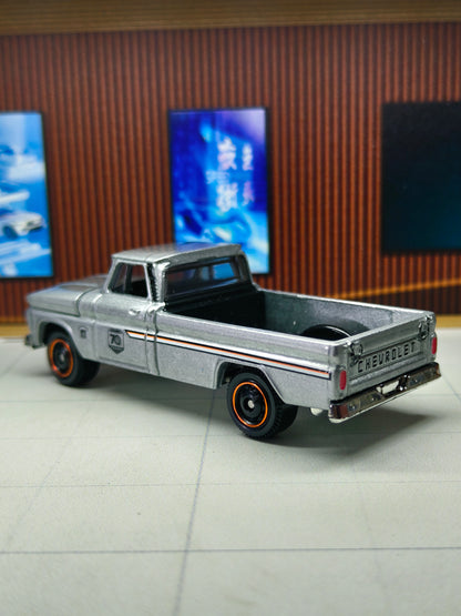 Matchbox 1964 Chevy C10 Pickup (Moving Parts)