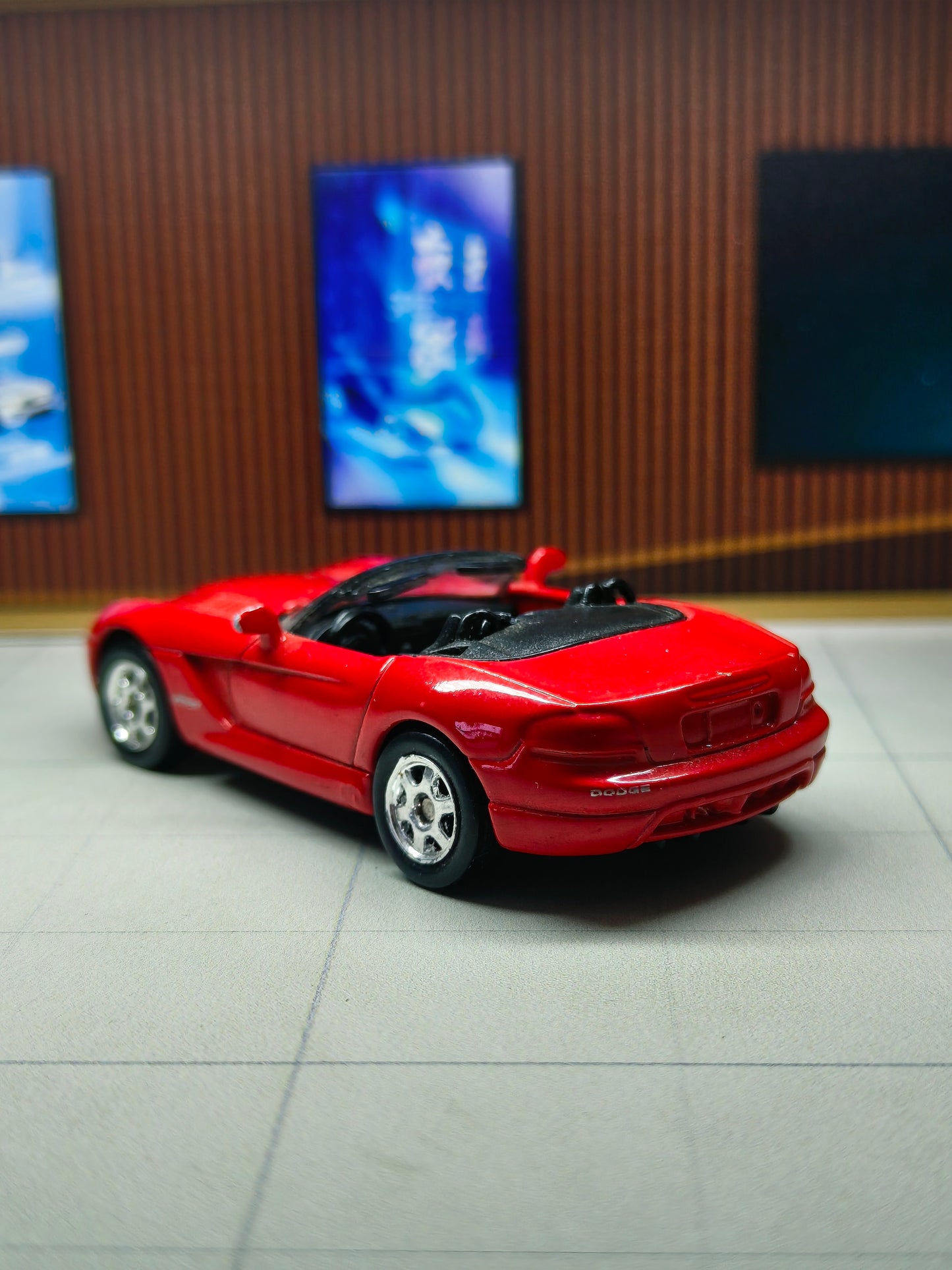 Welly 2003 Dodge Viper SRT 10