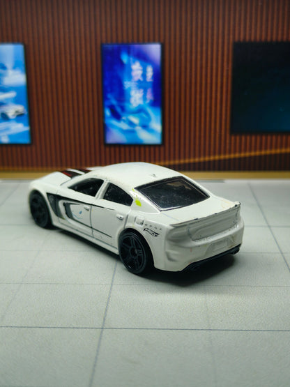 Hot wheels '15 Dodge Charger SRT