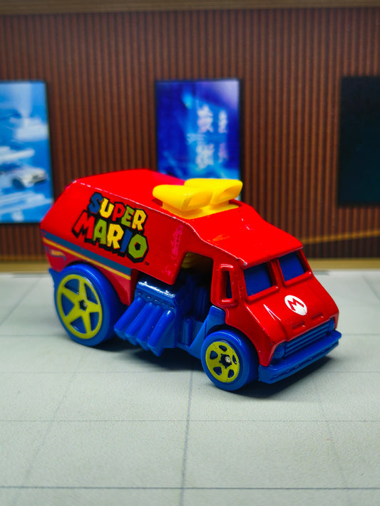 Hot wheels Cool-One