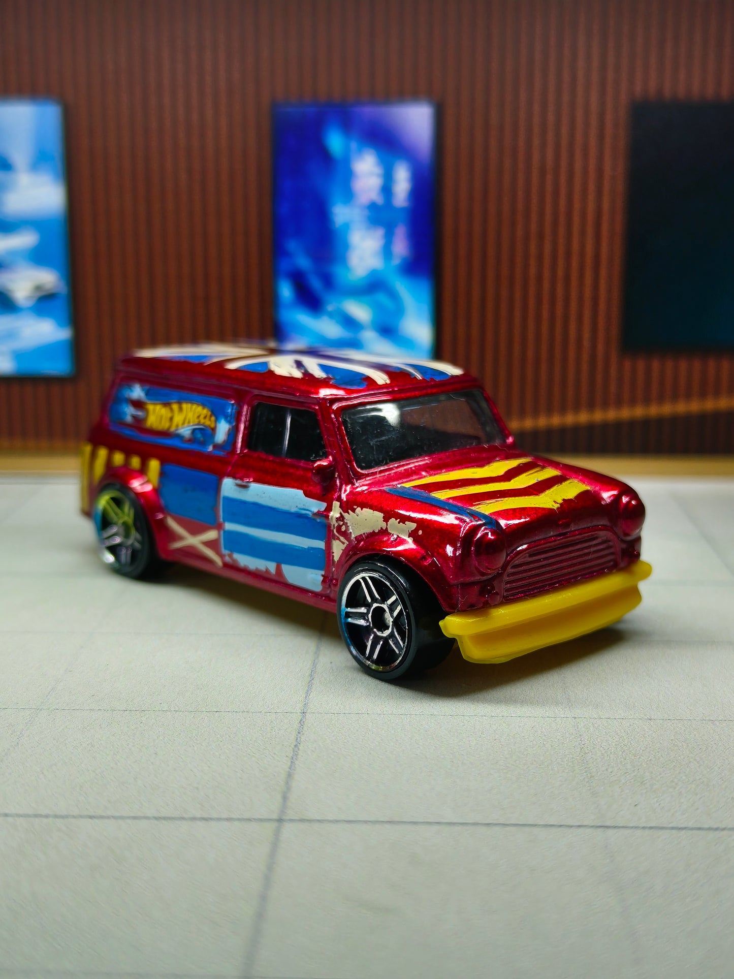 Hot wheels '67 Austin Mini Van