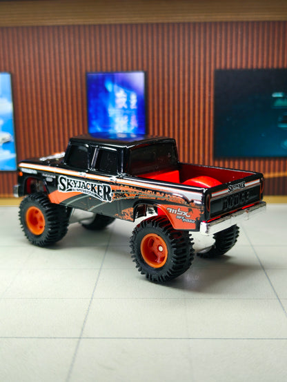 Matchbox Superfast 1968 Dodge D200